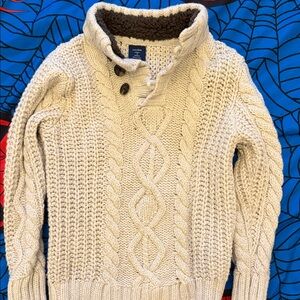 GAP Cream Cable-Knit Turtleneck Sweater with Button Collar